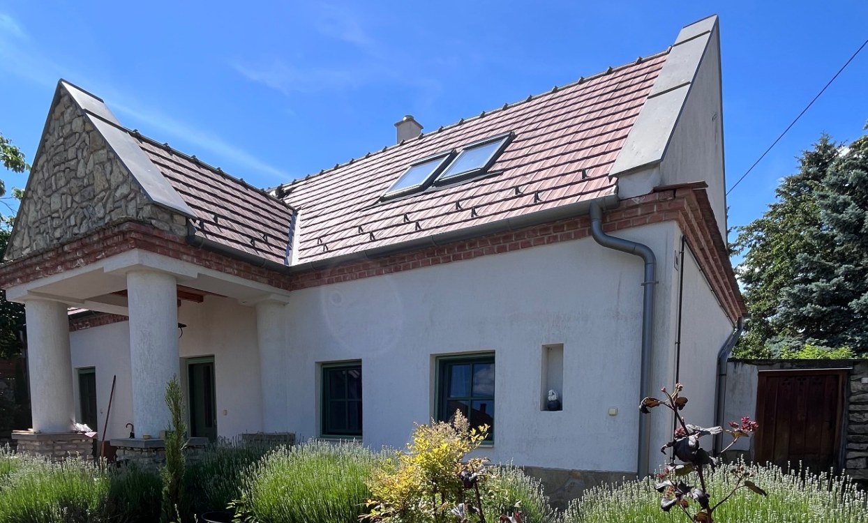 Kő-Villa